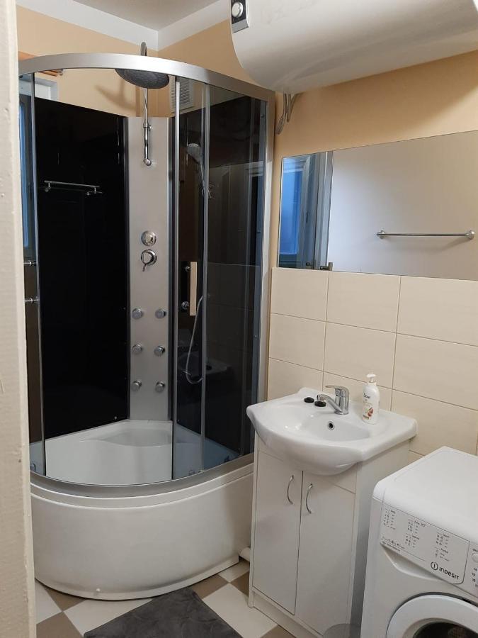 Ergli Apartment Eksteriør bilde